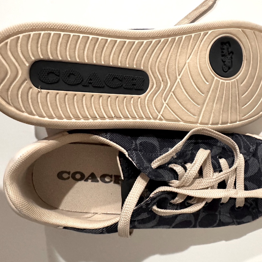 Original Coach, like new, lightly used. One spot